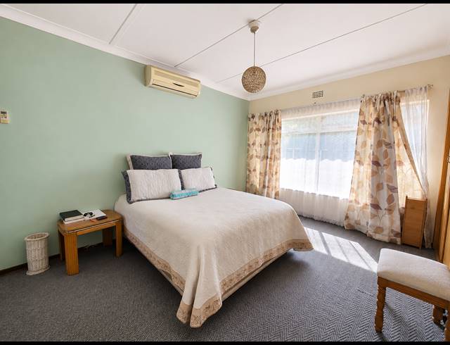 4 BEDROOM HOUSE FOR SALE IN THREE RIVERS